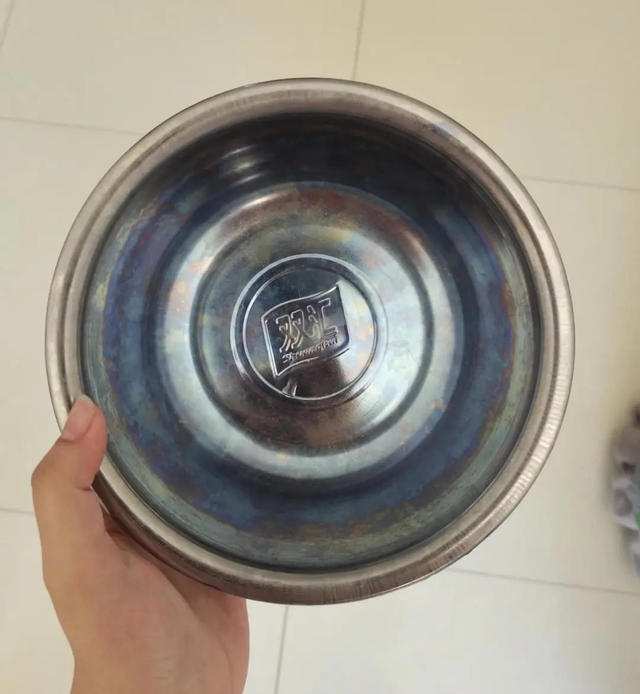 Cảnh báo: Dùng loại đũa này lâu dài, cẩn thận nhiễm độc mãn tính!- Ảnh 5. Cảnh báo: Dùng loại đũa này lâu dài, cẩn thận nhiễm độc mãn tính!- Ảnh 5.