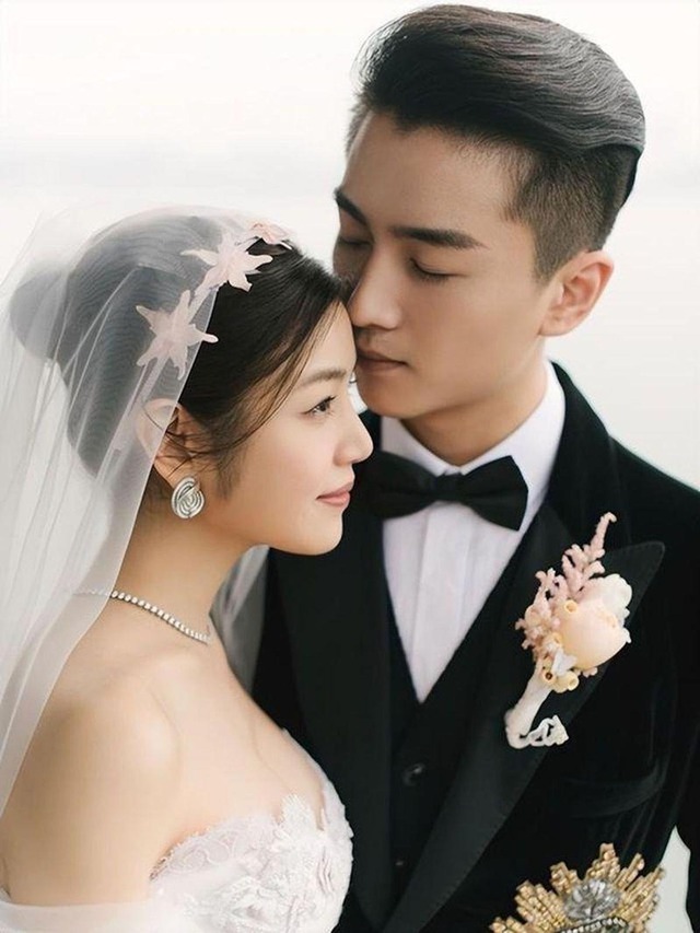 Chàng trai kém 19 tuổi vừa bị tóm hẹn hò Trần Nghiên Hy sau vụ ly hôn: Sao giống hệt chồng cũ thế này?- Ảnh 6.