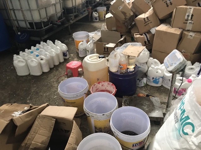 Tôi khuyên mọi người đừng ham rẻ khi mua 7 thứ này, không chỉ mang rác về nhà mà còn hại thân- Ảnh 9.