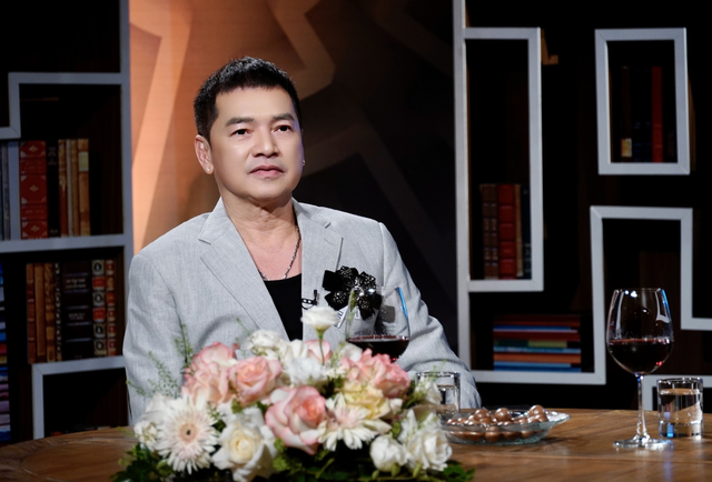 Sao nam Vbiz kết hôn lần 2 nhưng vẫn bị nghi ngờ giới tính, vợ mới "dằn" 1 câu cực gắt- Ảnh 2.