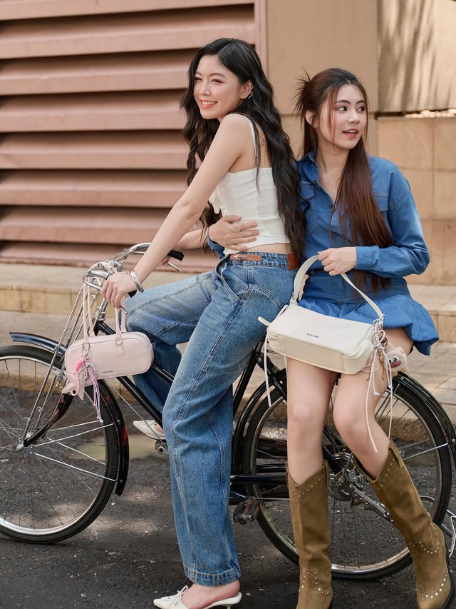 Hai con gái Quyền Linh lộ diện sau ồn ào của bố, thái độ gây chú ý- Ảnh 4.