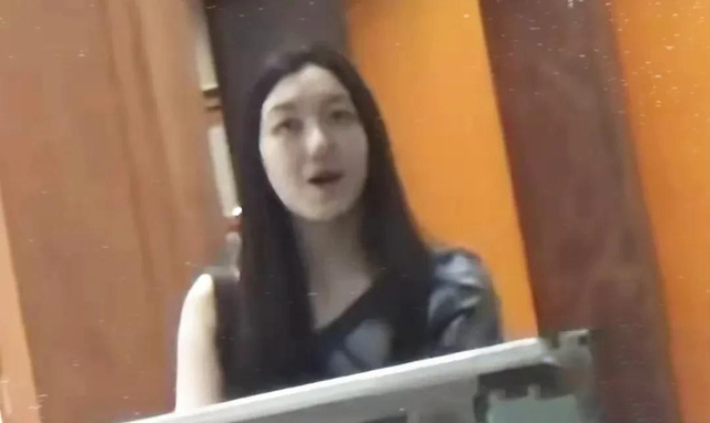 Lý Yên trở về Trung Quốc cùng bạn bè đi mua sắm, cô bé hở hàm ếch năm nào giờ đã là thiếu nữ 19- Ảnh 4.