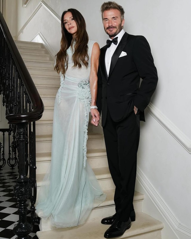 Beckham bị hàng loạt mỹ nữ tố ngoại tình gây rúng động làng bóng đá thế giới- Ảnh 2.
