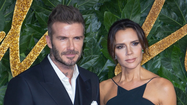 Bất chấp lục đục gia đình, tài sản của vợ chồng Beckham tăng vọt, sắp đuổi kịp Quốc vương Anh- Ảnh 5. Bất chấp lục đục gia đình, tài sản của vợ chồng Beckham tăng vọt, sắp đuổi kịp Quốc vương Anh- Ảnh 5.