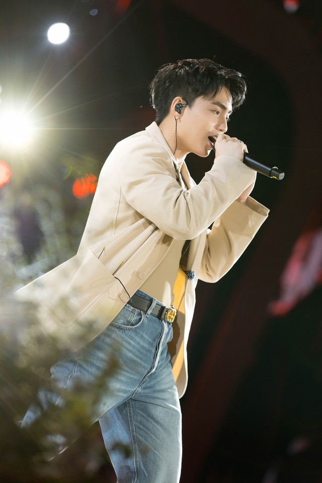 Noo's Chill The Night Concert: Những điểm lỗi trong công tác tổ chức không xứng với giọng hát của Noo Phước Thịnh- Ảnh 9.