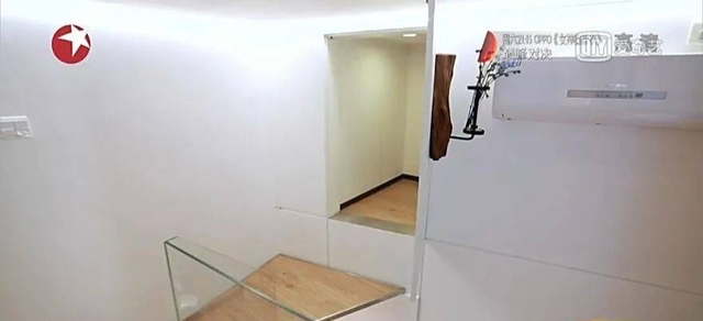 4 thành viên sống trong căn hộ 15m² phơi bày sự thật đáng sợ, diễn biến sau càng khiến người xem "nghẹt thở"!- Ảnh 7. 4 thành viên sống trong căn hộ 15m² phơi bày sự thật đáng sợ, diễn biến sau càng khiến người xem "nghẹt thở"!- Ảnh 7.