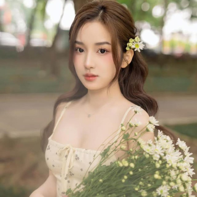Hiếm hoi diện bikini, nàng thơ Hải Phòng "đốn tim" dân mạng- Ảnh 3.