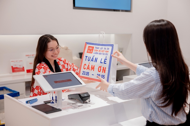 UNIQLO triển khai "Tuần lễ cảm ơn" với ưu đãi đặc biệt và hoạt động cộng đồng ý nghĩa- Ảnh 1. UNIQLO triển khai "Tuần lễ cảm ơn" với ưu đãi đặc biệt và hoạt động cộng đồng ý nghĩa- Ảnh 1.