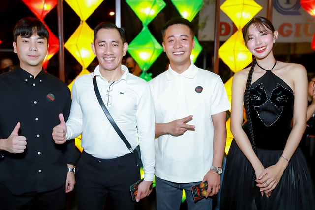 Clip cận thái độ lạ của Thuỳ Tiên trong lần cuối cùng công khai lộ diện bên Quang Linh Vlogs trước khi bị bắt- Ảnh 4.