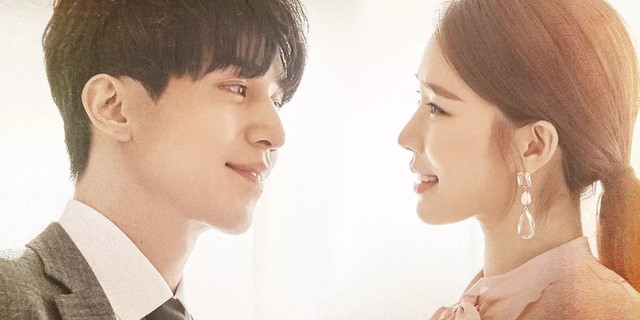 lee-dong-wook-and-yoo-in-na-smiling-at-each-other-in-poster-touch-your-heart-1747890366363-17478903664422120343197.jpg
