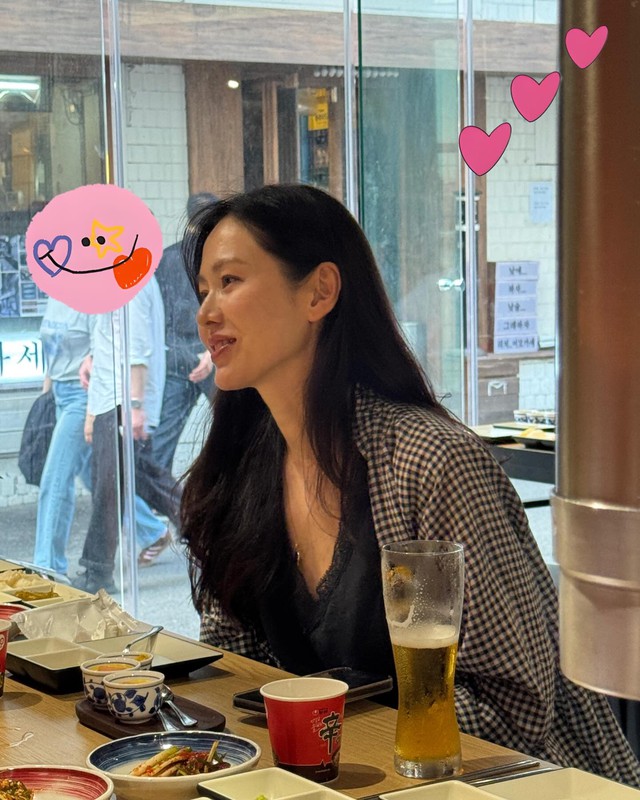 Son Ye Jin chỉ cần 9 giây để khiến netizen phải Son Ye Jin chỉ cần 9 giây để khiến netizen phải
