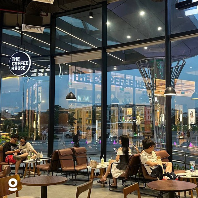 The Coffee House "lấy làm tiếc" về chuyện bịt ổ điện- Ảnh 4.