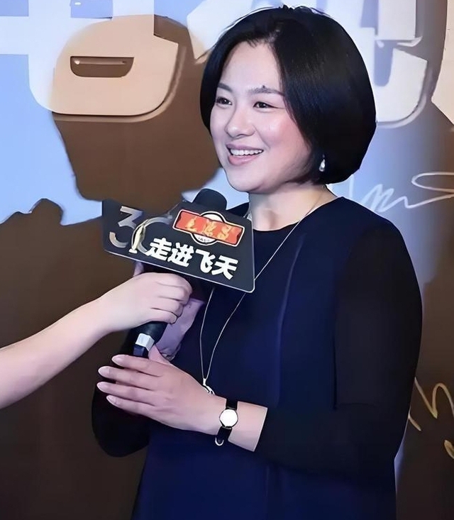 Nữ thần vạn người mê phải đổi tên vì Triệu Vy giờ ra sao?- Ảnh 9. Nữ thần vạn người mê phải đổi tên vì Triệu Vy giờ ra sao?- Ảnh 9.