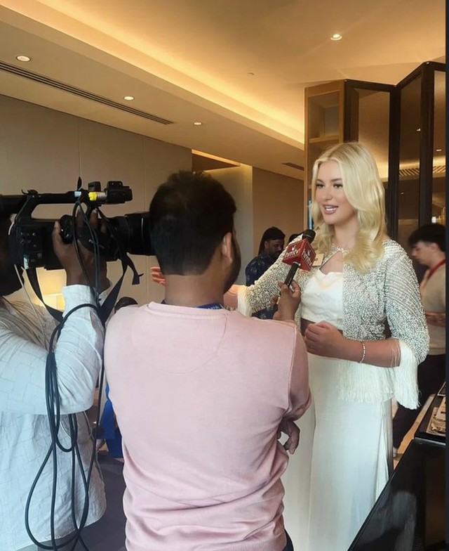 Hoa hậu Ý Nhi bị BTC Miss World thẳng thừng xoá ảnh khỏi trang chủ, drama gì nữa đây?- Ảnh 2.