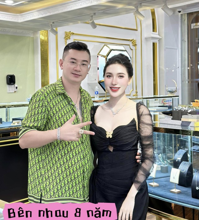Động thái lạ của Ngân Collagen sau khi bị yêu cầu kiểm tra: Lật lại hoạt động kinh doanh mới giật mình- Ảnh 2.