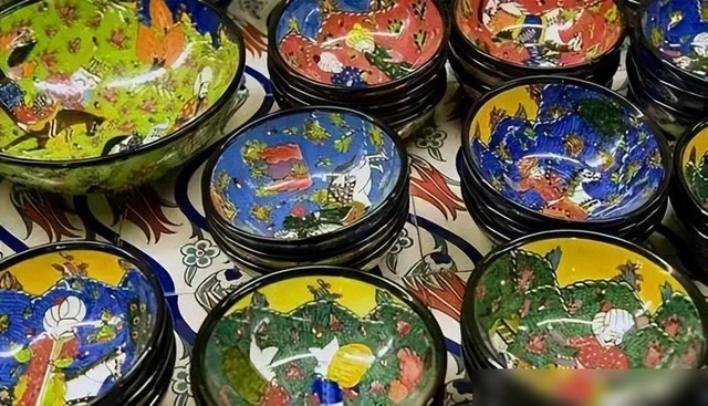 Nhắc bố mẹ bạn đừng mua 3 loại bát này kẻo bệnh từ miệng đi vào, về lâu về dài còn mắc ung thư- Ảnh 2.