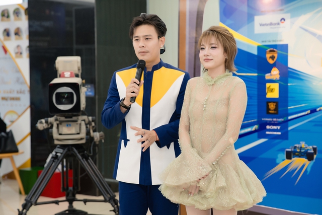 Mỹ nhân dính lùm xùm với ViruSs tái xuất trên sóng truyền hình, đụng độ với dàn "dân chơi" cực máu chiến- Ảnh 4.