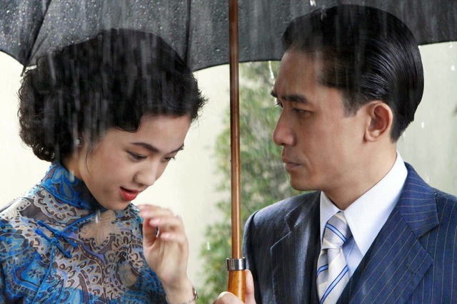 5 phim 18+ Trung Quốc bị gỡ vì quá táo bạo: Có phim quay cảnh nóng hơn 100 giờ, nữ chính mất sự nghiệp- Ảnh 1.