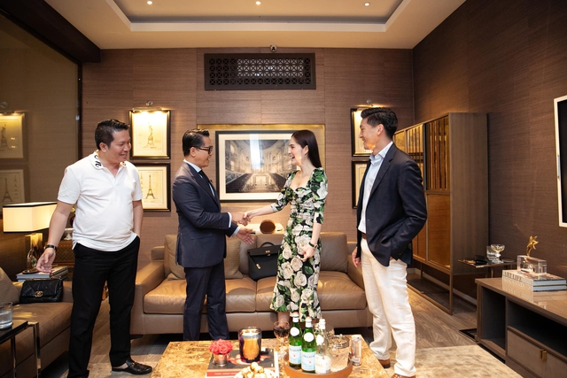 Thông báo chính thức của Thái Công về biệt thự 400 tỷ và Đoàn Di Băng- Ảnh 1.
