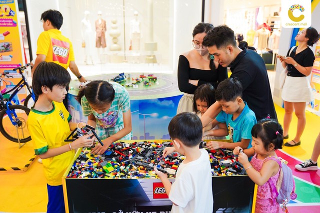 Khám phá sân chơi sáng tạo LEGO Playground tại Crescent Mall- Ảnh 4.