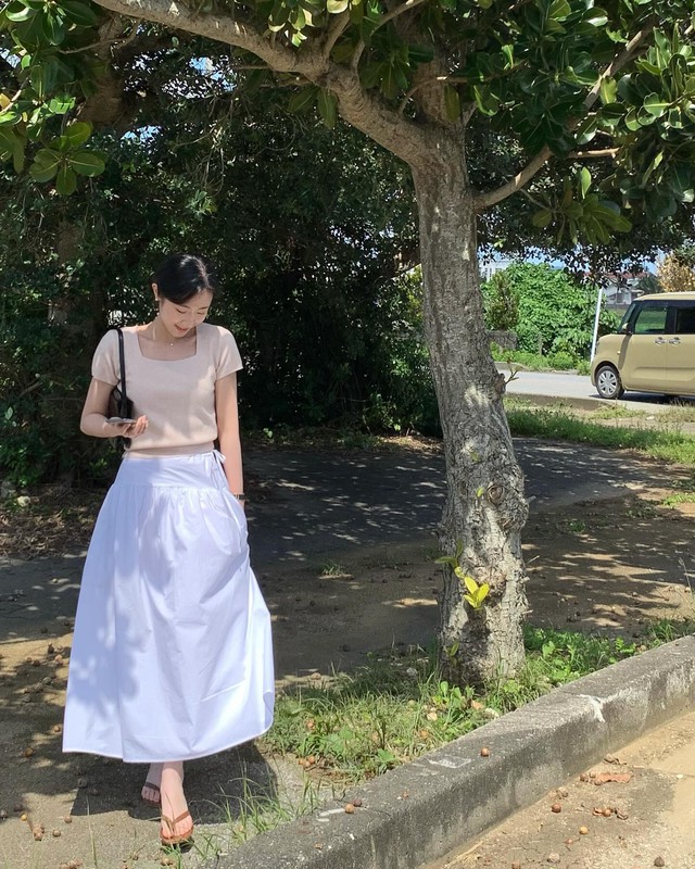Mặc đẹp rất đơn giản với 10 set đồ màu be mát mắt, trẻ trung và cực kỳ tinh tế- Ảnh 7.