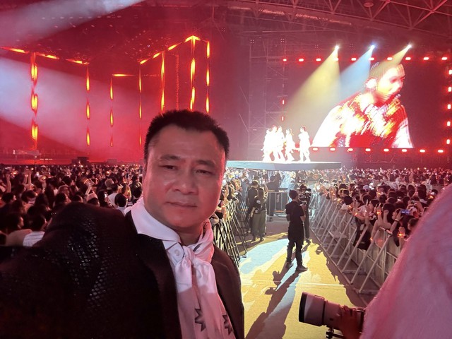 NSND Tự Long thèm khát làm được 1 điều giống đàn em, tự nhận: “Nuối tiếc vì mình đã già”- Ảnh 7.