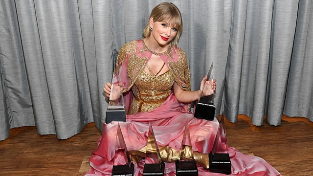 Lần đầu tiên sau 18 năm, Taylor Swift thua đau- Ảnh 8.