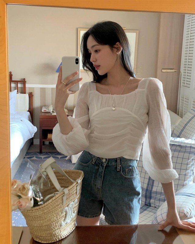 Mặc quần short khéo như thế này, chị em có hình sống ảo cực đẹp- Ảnh 10.