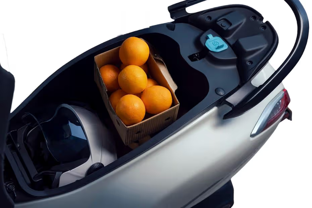 Ra mắt xe tay ga bình dân giá chưa đến 30 triệu đồng: Thiết kế hiện đại, trang bị vượt Vision- Ảnh 5. Ra mắt xe tay ga bình dân giá chưa đến 30 triệu đồng: Thiết kế hiện đại, trang bị vượt Vision- Ảnh 5.