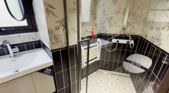 6 thành viên sống chen chúc trong căn nhà 20m²: Muốn leo cầu thang phải cúi người khom lưng, nhìn thôi đã muốn nghẹt thở!- Ảnh 6.