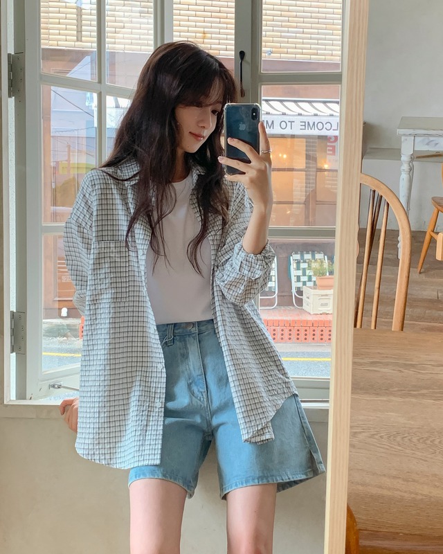 Mặc trang phục denim theo 9 cách này trong mùa hè là sành điệu và sang chảnh nhất- Ảnh 9.