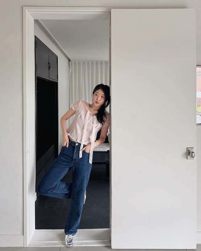 Mặc trang phục denim theo 9 cách này trong mùa hè là sành điệu và sang chảnh nhất- Ảnh 7.
