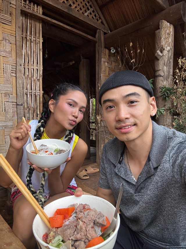 Ông xã H'Hen Niê phản pháo thông tin phải cưới gấp để chạy bầu- Ảnh 4.