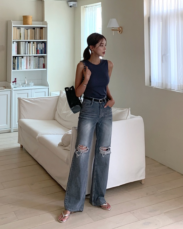 Mặc trang phục denim theo 9 cách này trong mùa hè là sành điệu và sang chảnh nhất- Ảnh 5.