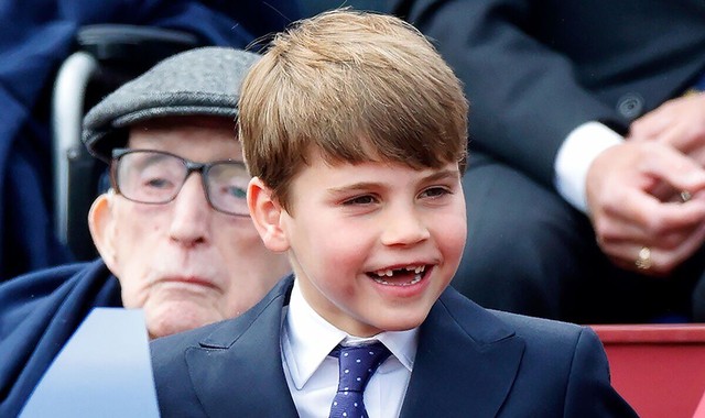 Hoàng tử út nhà William mê chơi trống, công chúa Charlotte lại có sở thích không ai ngờ- Ảnh 2.