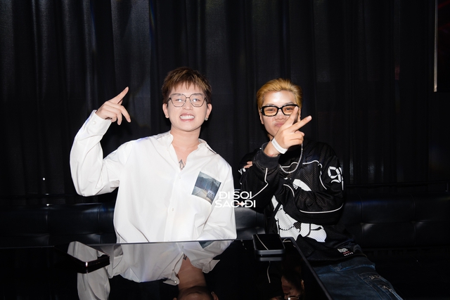 Concert Rap Việt “trá hình” của đội BigDaddy: Loạt rapper hoá thần tượng chất, “trùm cuối” đu xà xuất hiện cực nghệ- Ảnh 10.