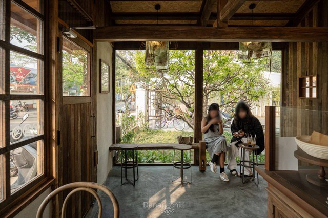 "Không trang điểm, không sống ảo": Loạt quy định lạ tại quán cà phê ở Hội An khiến dân tình dậy sóng- Ảnh 4.