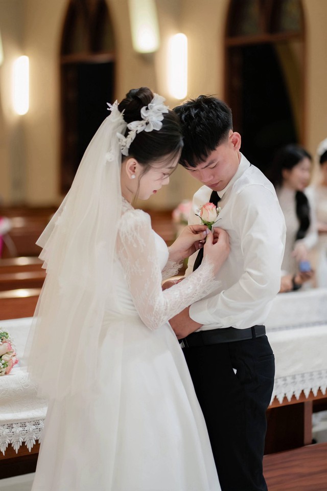Ảnh nét căng trong đám cưới của Hồ Văn Cường- Ảnh 3.