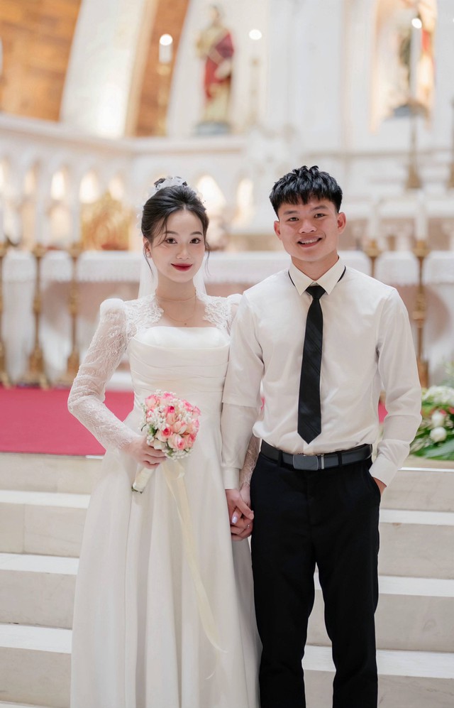 Ảnh nét căng trong đám cưới của Hồ Văn Cường- Ảnh 1.