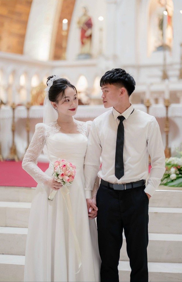Ảnh nét căng trong đám cưới của Hồ Văn Cường- Ảnh 2.