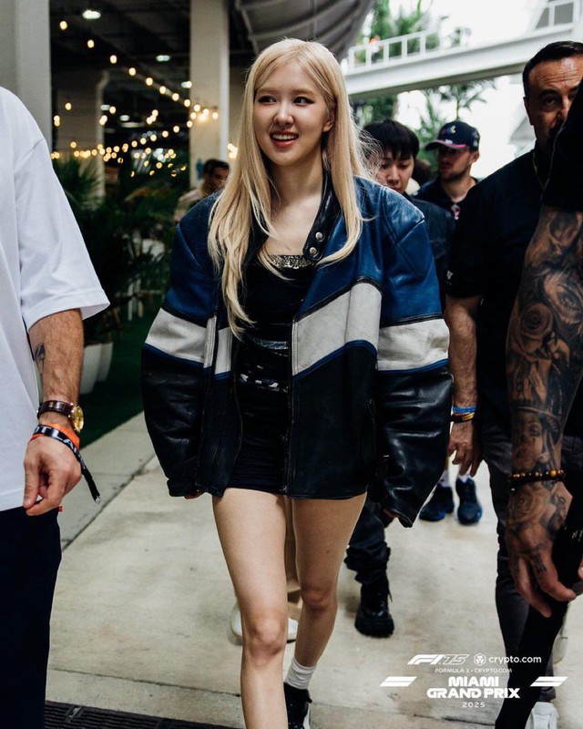 Trước Met Gala, Lisa và Rosé vừa đụng độ tại trường đua F1, nhan sắc đều cực phẩm nhưng ai ấn tượng hơn?- Ảnh 7.