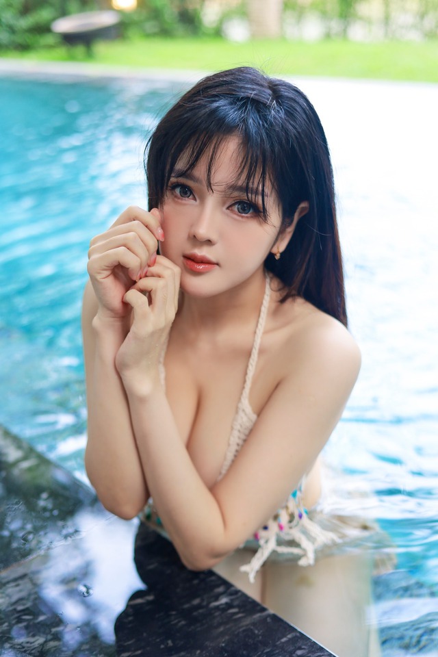 Hậu tái xuất, nữ thần streamer đời đầu bất ngờ tung ảnh khoe vóc dáng nuột nà, tâm hồn "tràn viền" bức thở - Ảnh 5.