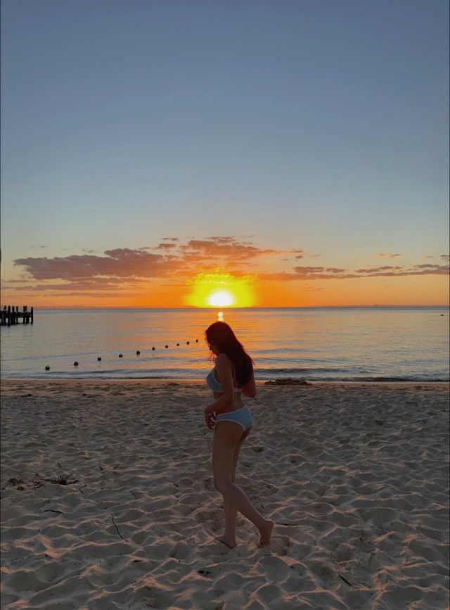 MC hot nhất Liên Quân trình làng bộ ảnh bikini cực "cháy"- Ảnh 4.