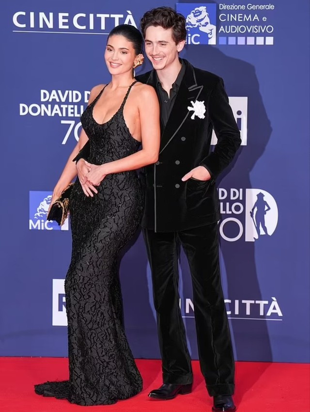 Hot: Timothée Chalamet - Kylie Jenner "công khai danh phận" sau 2 năm yêu, dự báo “đám cưới thế kỷ”?- Ảnh 3.