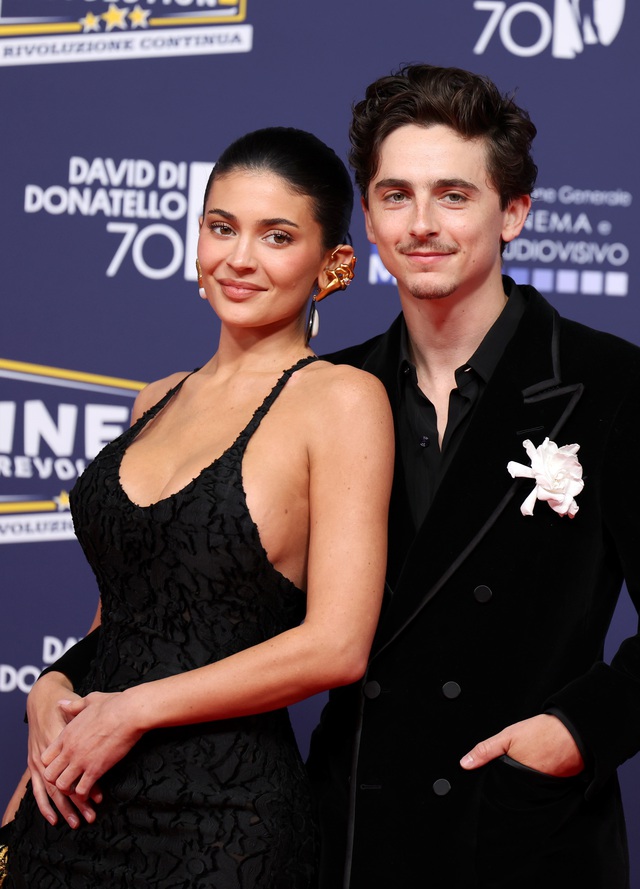 Hot: Timothée Chalamet - Kylie Jenner "công khai danh phận" sau 2 năm yêu, dự báo “đám cưới thế kỷ”?- Ảnh 4.