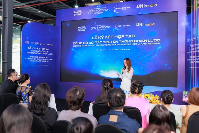 Công bố đối tác truyền thông chiến lược của Miss Cosmo Vietnam 2025
- Ảnh 4. Công bố đối tác truyền thông chiến lược của Miss Cosmo Vietnam 2025
- Ảnh 4.