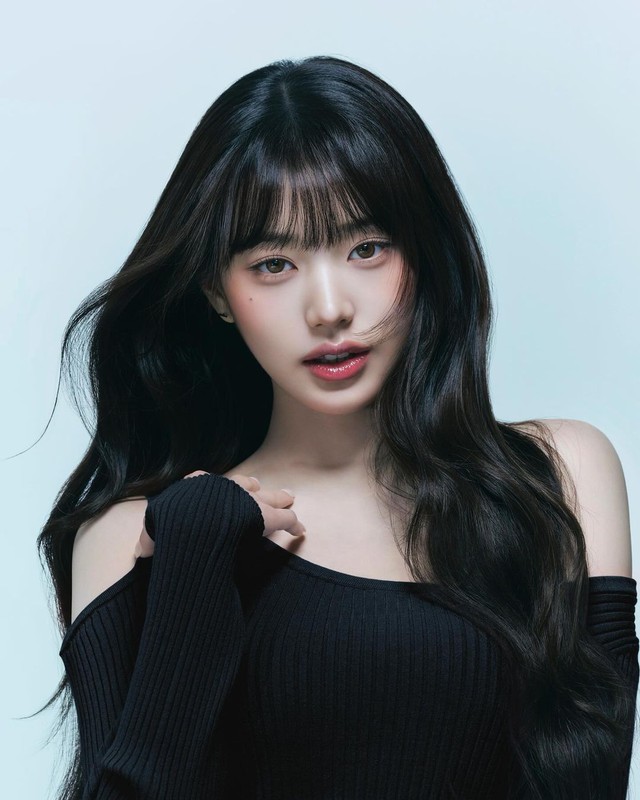 Tuổi 20 của “công chúa Kpop”: Trẻ đẹp giàu, từ bé đã làm center, sự nghiệp lên như diều gặp gió- Ảnh 15.