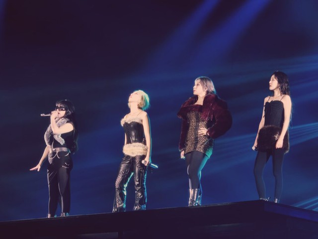 BABYMONSTER sang Việt Nam diễn "cháy" đấy, nhưng sức nóng khó lòng thoát vòng fan, còn lâu mới bằng đàn anh đàn chị- Ảnh 4.