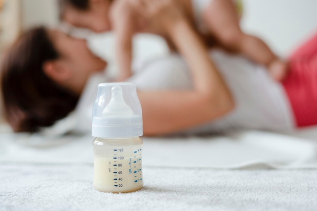 Mẹ mệt mỏi, con quấy khóc và sự thật đằng sau những lần xì xoẹt đi ngoài sau uống sữa của con- Ảnh 3. Mẹ mệt mỏi, con quấy khóc và sự thật đằng sau những lần xì xoẹt đi ngoài sau uống sữa của con- Ảnh 3.