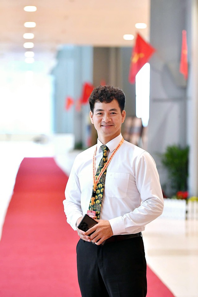 Con trai Cục trưởng Xuân Bắc đáp trả gây sốt- Ảnh 6. Con trai Cục trưởng Xuân Bắc đáp trả gây sốt- Ảnh 6.